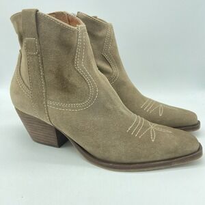 Dolce Vita Silma Tan Suede Western Ankle Boots Pointed Toe Stitch Detail Size 9